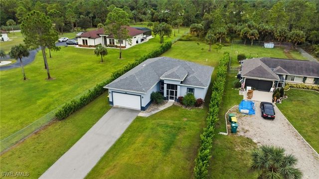 2842 8th AVE NE, Naples, FL 34120