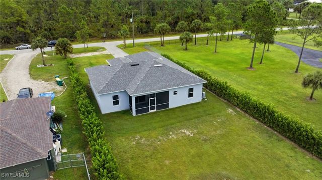 2842 8th AVE NE, Naples, FL 34120