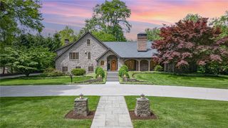 49 Knollwood Dr Drive, Pittsford, NY 14618