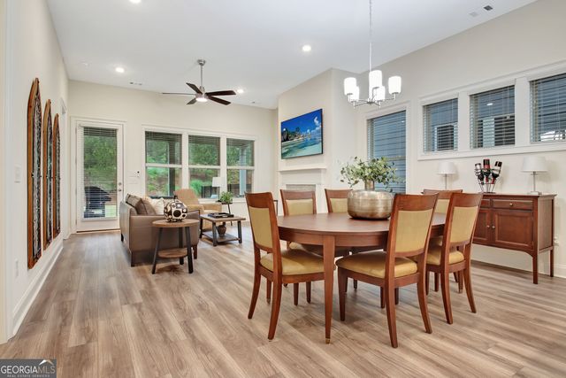 525 Hazelnut Drive, Peachtree City, GA 30269