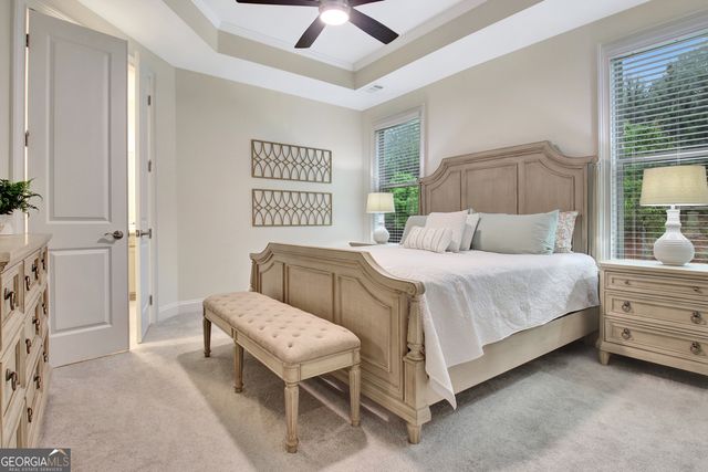 525 Hazelnut Drive, Peachtree City, GA 30269