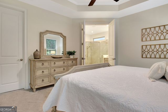 525 Hazelnut Drive, Peachtree City, GA 30269