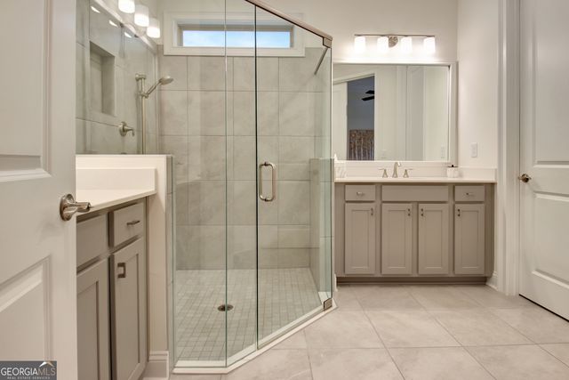 525 Hazelnut Drive, Peachtree City, GA 30269