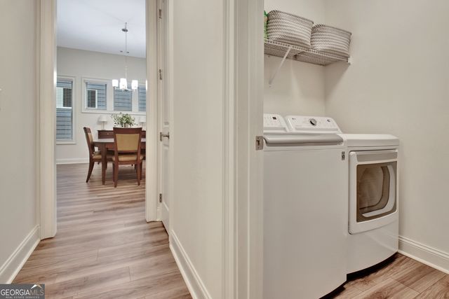 525 Hazelnut Drive, Peachtree City, GA 30269