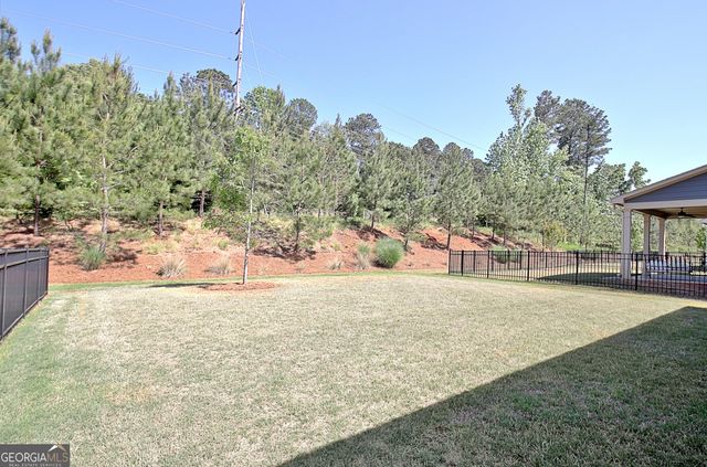525 Hazelnut Drive, Peachtree City, GA 30269