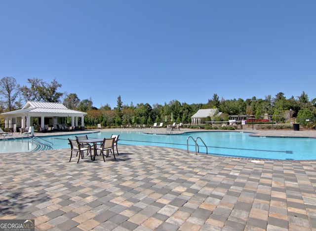 525 Hazelnut Drive, Peachtree City, GA 30269