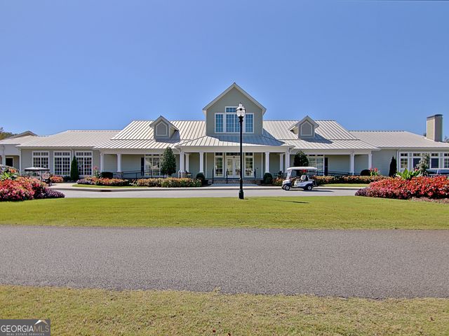 525 Hazelnut Drive, Peachtree City, GA 30269