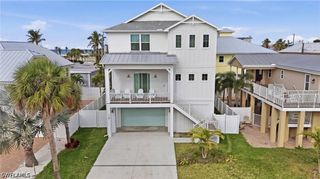 129 Pearl ST, Fort Myers Beach, FL 33931