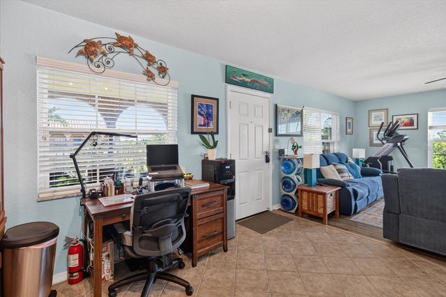 6100 GULFPORT BOULEVARD S 401, Gulfport, FL 33707