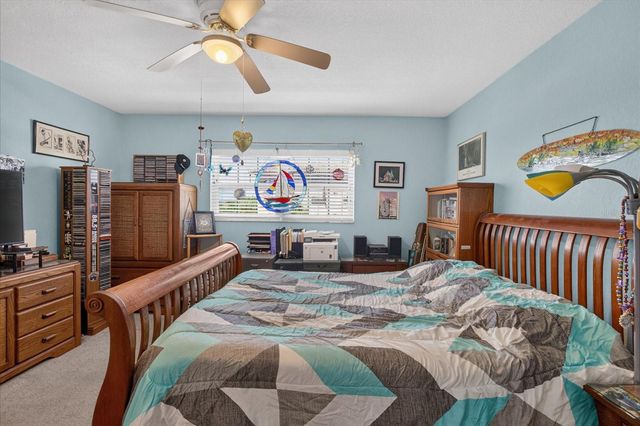 6100 GULFPORT BOULEVARD S 401, Gulfport, FL 33707