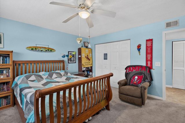 6100 GULFPORT BOULEVARD S 401, Gulfport, FL 33707