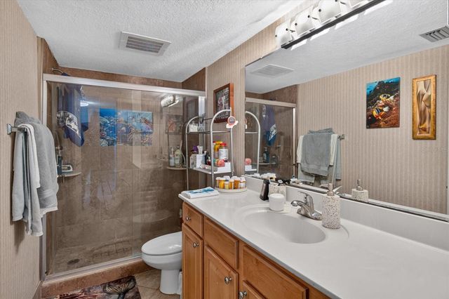 6100 GULFPORT BOULEVARD S 401, Gulfport, FL 33707