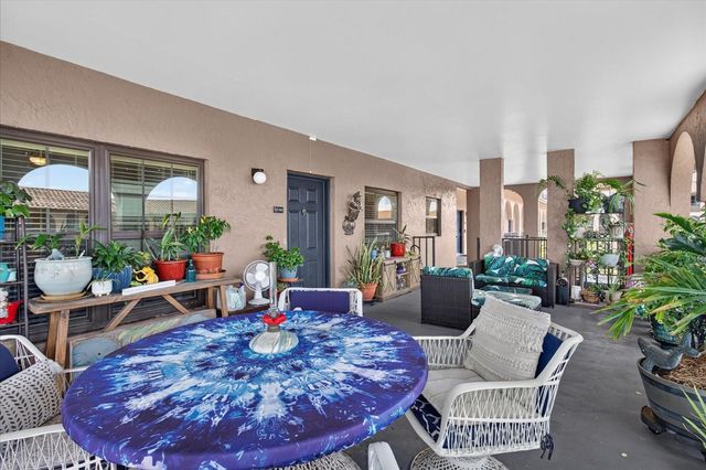 6100 GULFPORT BOULEVARD S 401, Gulfport, FL 33707