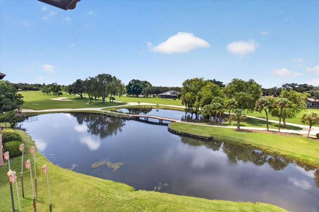 6100 GULFPORT BOULEVARD S 401, Gulfport, FL 33707