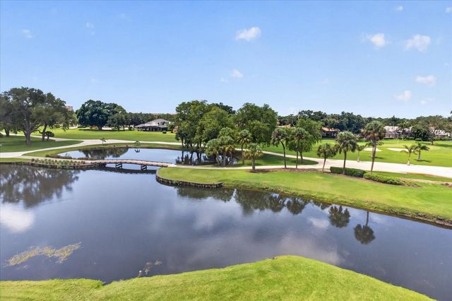 6100 GULFPORT BOULEVARD S 401, Gulfport, FL 33707