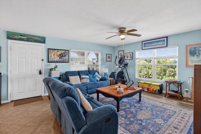 6100 GULFPORT BOULEVARD S 401, Gulfport, FL 33707