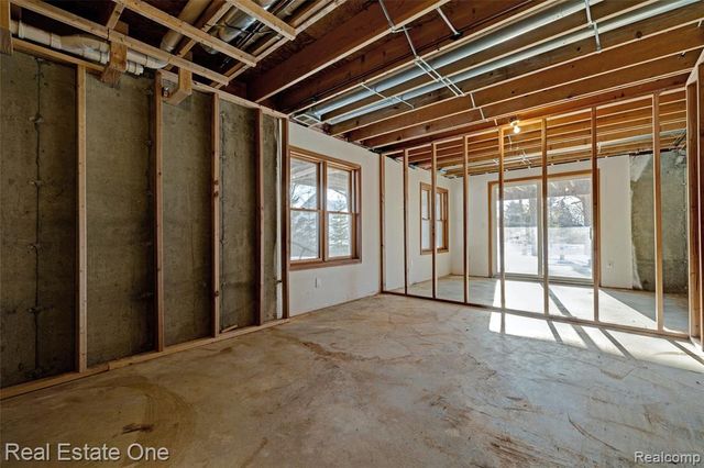 2993 Woodland Drive, Metamora, MI 48455