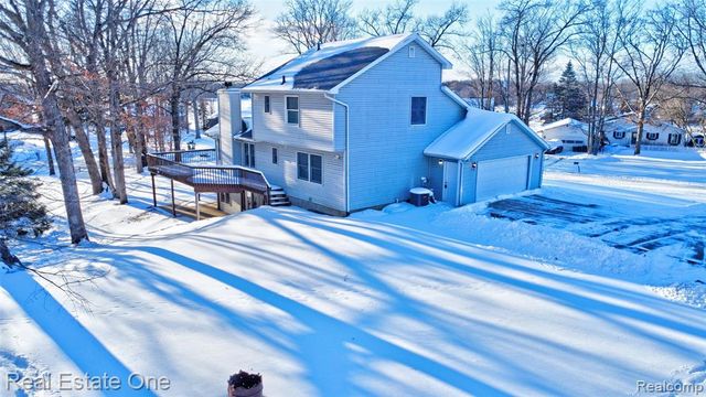 2993 Woodland Drive, Metamora, MI 48455