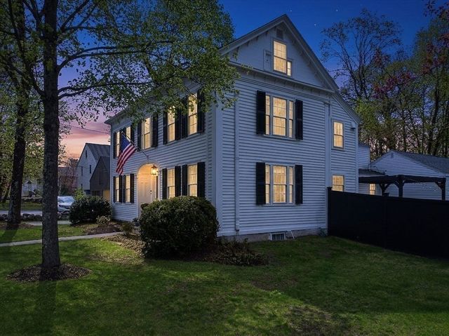 5 Great Rd, Bedford, MA 01730