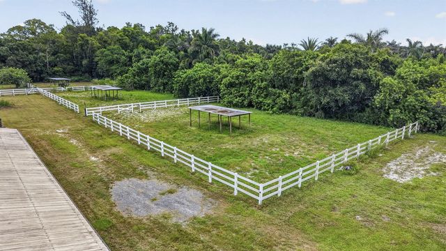 2944 A Road, Loxahatchee, FL 33470