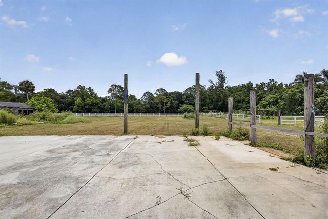 2944 A Road, Loxahatchee, FL 33470