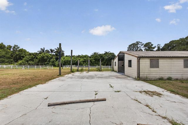 2944 A Road, Loxahatchee, FL 33470