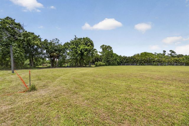 2944 A Road, Loxahatchee, FL 33470