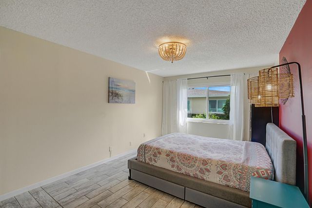 202 High Point Terrace W A, Delray Beach, FL 33445