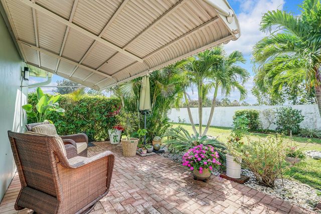 202 High Point Terrace W A, Delray Beach, FL 33445