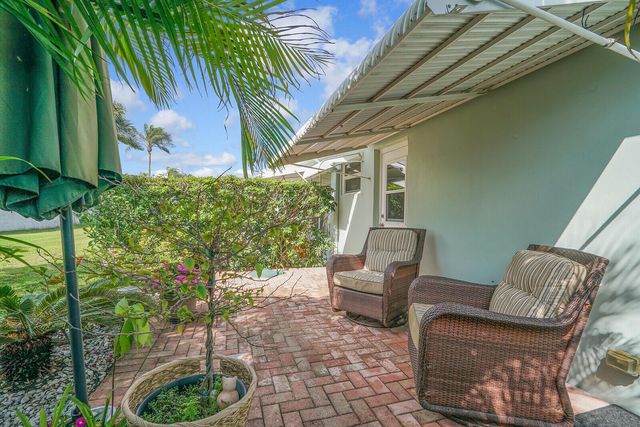 202 High Point Terrace W A, Delray Beach, FL 33445