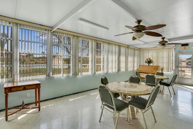 202 High Point Terrace W A, Delray Beach, FL 33445