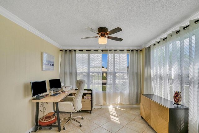 202 High Point Terrace W A, Delray Beach, FL 33445