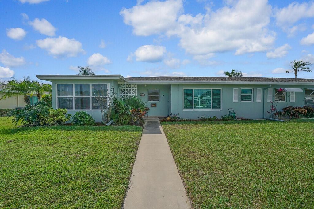 202 High Point Terrace W A, Delray Beach, FL 33445