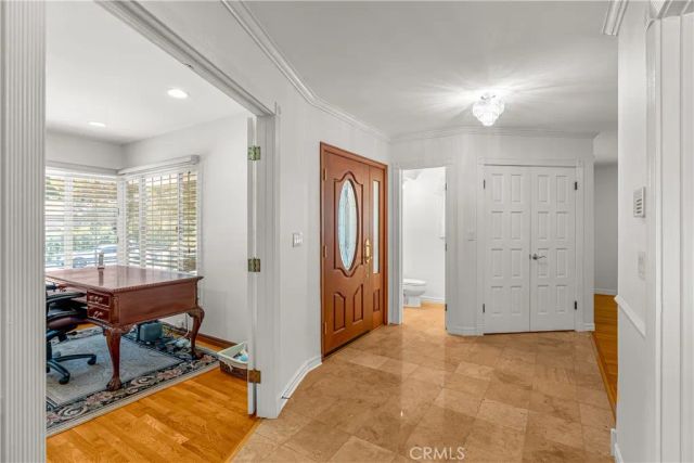 591 Busch Place, Pasadena, CA 91105