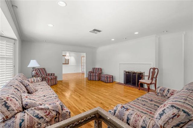 591 Busch Place, Pasadena, CA 91105