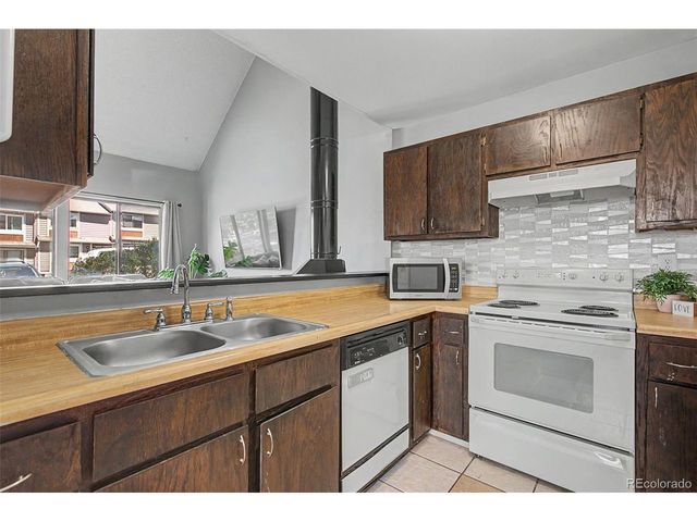 5556 Mansfield Ct, Colorado Springs, CO 80918