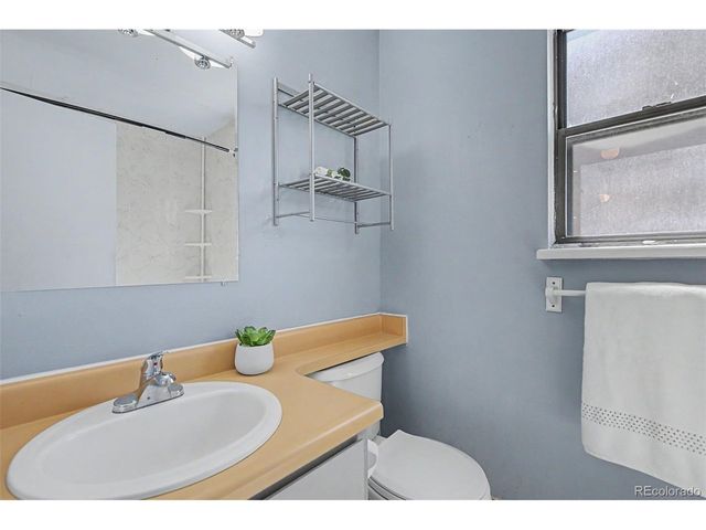 5556 Mansfield Ct, Colorado Springs, CO 80918