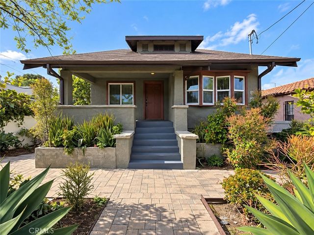 1411 Mohawk, Los Angeles, CA 90026