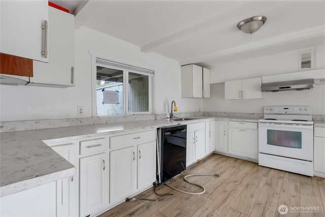 4224 S 312th Street, Auburn, WA 98001