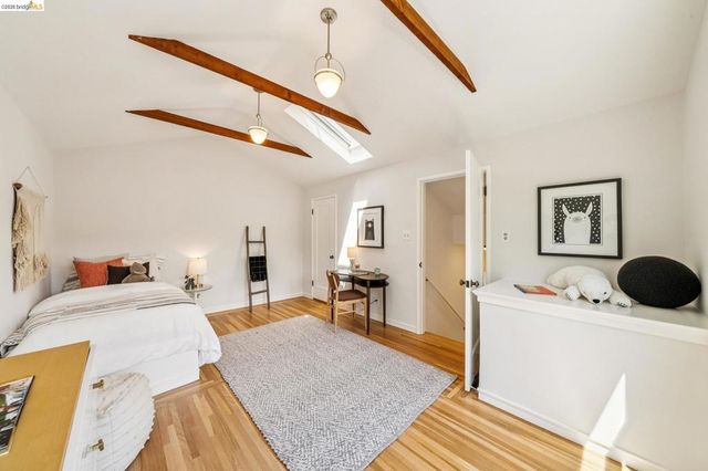 1339 Thousand Oaks Blvd., Albany, CA 94706