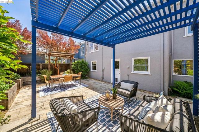 1339 Thousand Oaks Blvd., Albany, CA 94706
