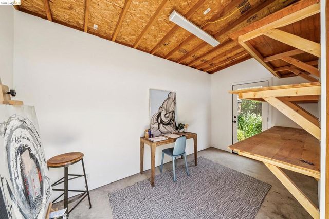 1339 Thousand Oaks Blvd., Albany, CA 94706