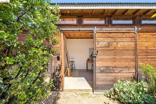 1339 Thousand Oaks Blvd., Albany, CA 94706