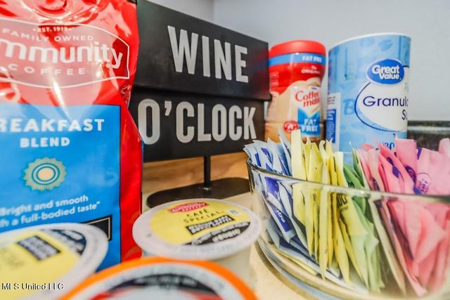 410 Old Spanish Trail, B, Waveland, MS 39576