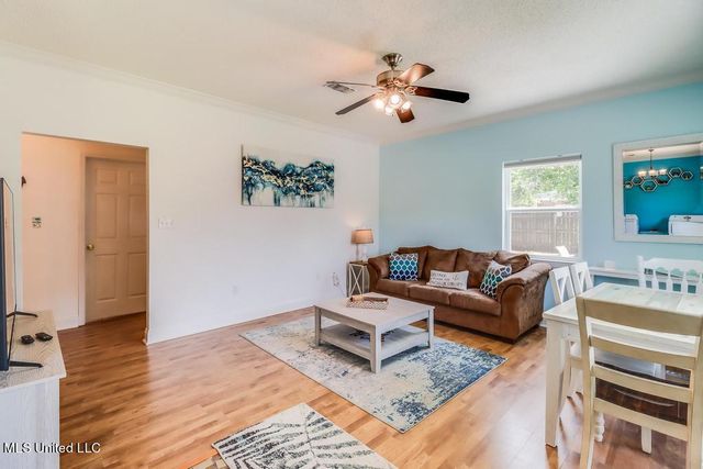 410 Old Spanish Trail, B, Waveland, MS 39576