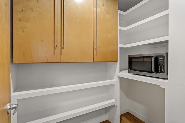 313 S 7th St, Nashville, TN 37206