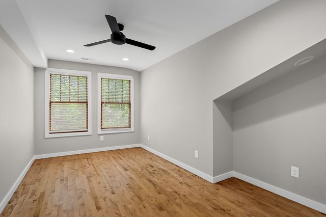 313 S 7th St, Nashville, TN 37206