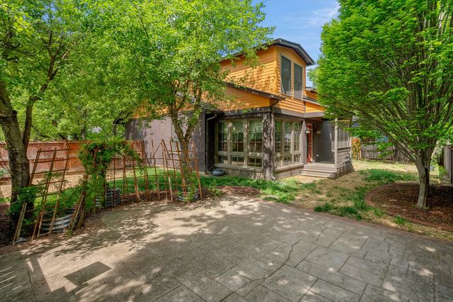 313 S 7th St, Nashville, TN 37206