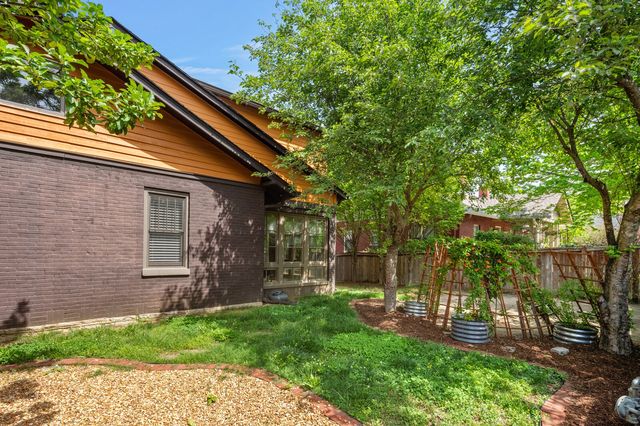 313 S 7th St, Nashville, TN 37206