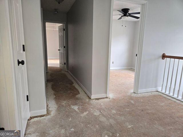 1090 Chapel Hill Drive SE, Lawrenceville, GA 30045